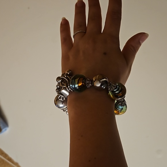 Bracelet - Picture 2 of 3